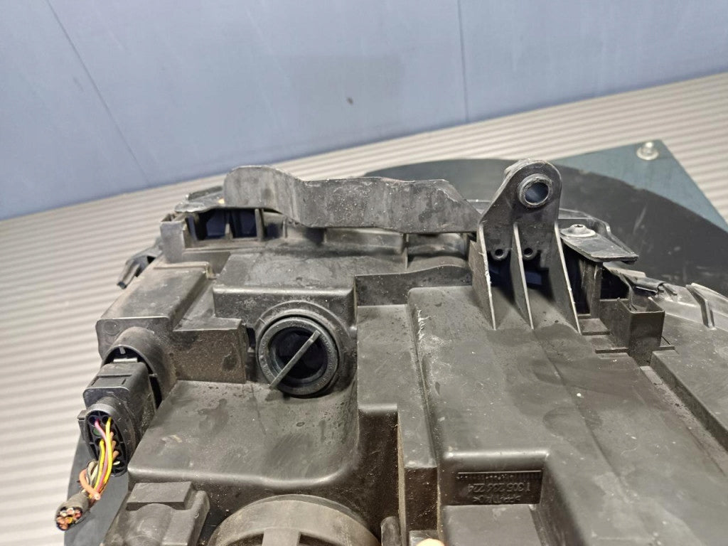 Frontscheinwerfer VW Touran 1t1 1T1941005 Ein Stück (Rechts oder Links)