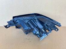 Load image into Gallery viewer, Frontscheinwerfer Mazda Cx-30 Cx30 DFR7-51030 Rechts Scheinwerfer Headlight SCH4404419597jr