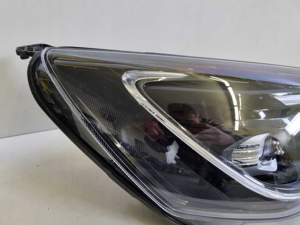 Frontscheinwerfer Ford Focus JX7B-13E016-CH LED Rechts Scheinwerfer Headlight