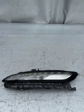 Laden Sie das Bild in den Galerie-Viewer, Frontscheinwerfer Jeep Cherokee I 68157105 Links Scheinwerfer Headlight SCH5706219812sv