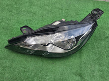 Laden Sie das Bild in den Galerie-Viewer, Frontscheinwerfer Peugeot 308 9677523080-00 Ein Stück (Rechts oder Links) SCH7367653481ko