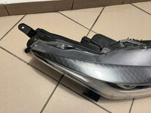 Laden Sie das Bild in den Galerie-Viewer, Frontscheinwerfer Toyota 4 Yaris Full LED Rechts Scheinwerfer Headlight SCH2488213722xm