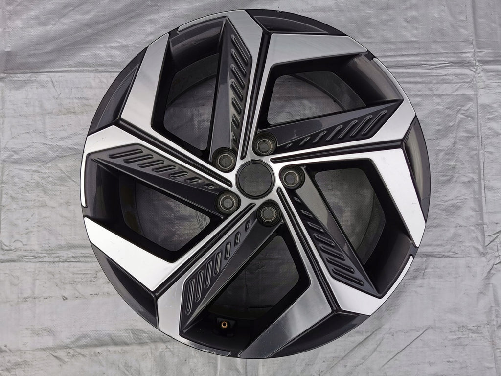 1x Alufelge 19 Zoll 7.5" 5x114.3 51ET 52910-N7300 Hyundai Tucson Rim Wheel