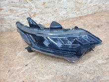 Laden Sie das Bild in den Galerie-Viewer, Frontscheinwerfer Mitsubishi Outlander III ECM921-22E20 Rechts Headlight