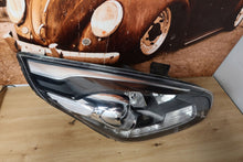 Laden Sie das Bild in den Galerie-Viewer, Frontscheinwerfer Kia Carens IV Xenon Rechts Scheinwerfer Headlight SCH9620295247vx