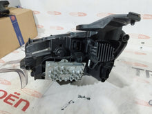 Laden Sie das Bild in den Galerie-Viewer, Frontscheinwerfer Mazda Cx-3 2008 208 II 1682772380 Full LED Rechts Headlight