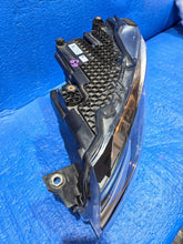 Laden Sie das Bild in den Galerie-Viewer, Frontscheinwerfer VW Caddy 2K8941035AH Links Scheinwerfer Headlight SCH8578703684vg