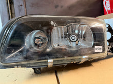 Laden Sie das Bild in den Galerie-Viewer, Frontscheinwerfer Volvo S80 30655901 Xenon Links Scheinwerfer Headlight SCH3141357048wn