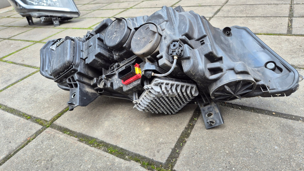 Frontscheinwerfer Iveco I 1514952-00-C LED Links Scheinwerfer Headlight SCH9539239529rc
