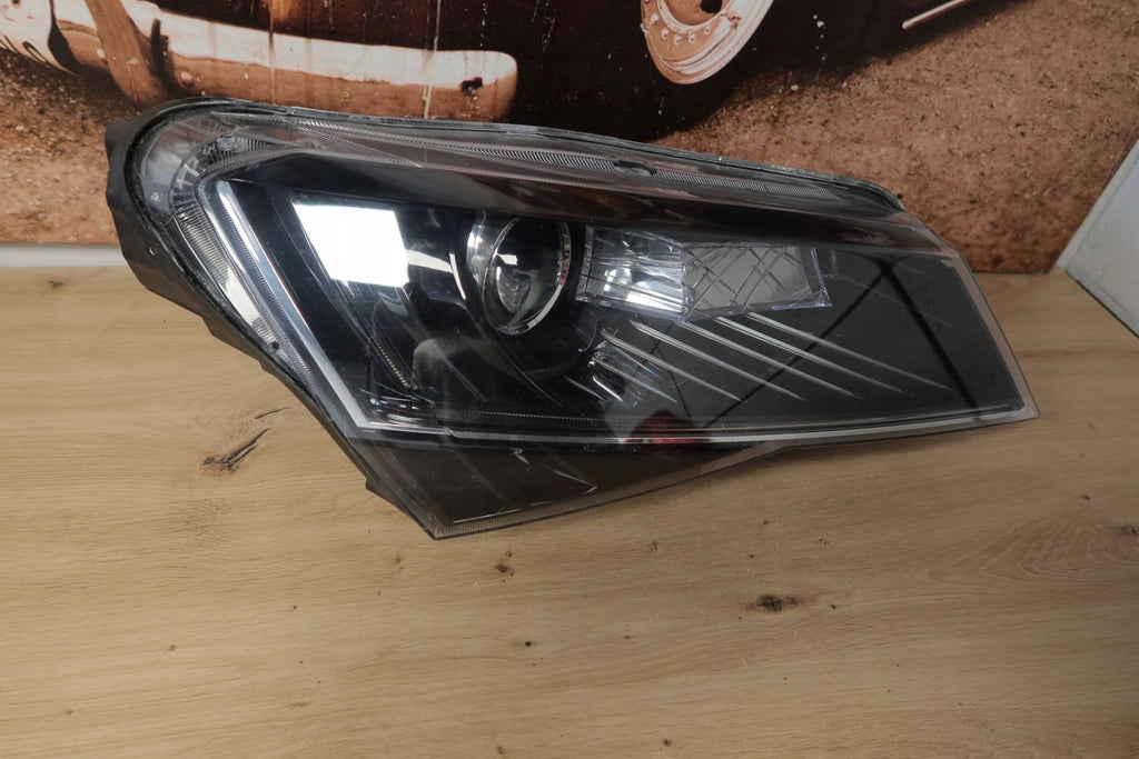 Frontscheinwerfer Skoda Superb III 3V1941016 Rechts Scheinwerfer Headlight SCH3469642268la