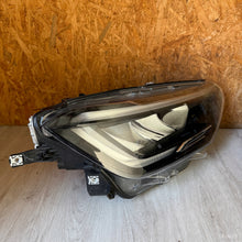 Load image into Gallery viewer, Frontscheinwerfer VW Taigo 2G7941005A 2G7941006A LED Ein Satz Headlight SCH9205338755er