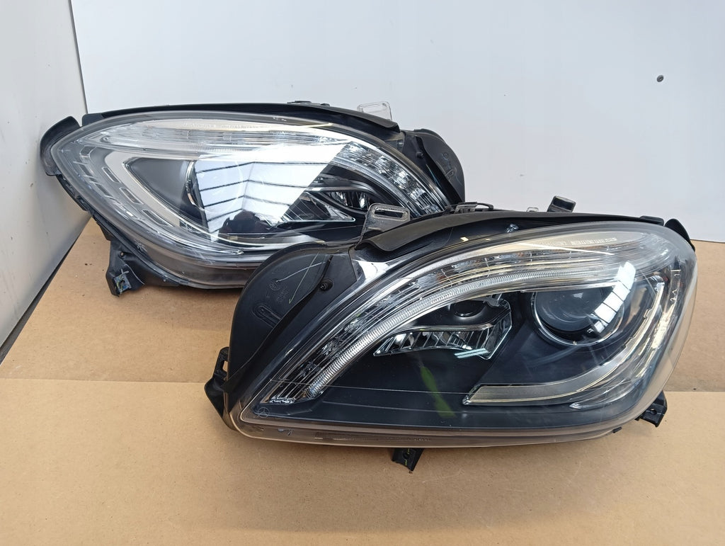 Frontscheinwerfer Mercedes-Benz 1668202359 Rechts Scheinwerfer Headlight