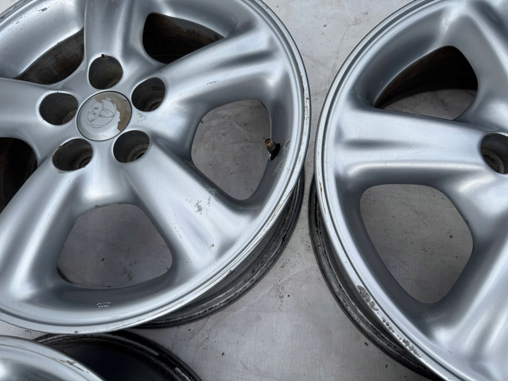 4x Alufelge 15 Zoll 6.0" 5x100 39ET Toyota Rim Wheel FEL4324666437mr
