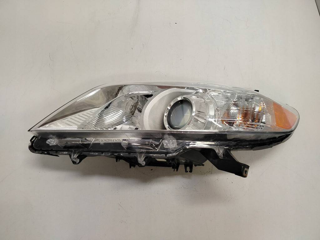 Frontscheinwerfer Toyota Sienna P8648 Ein Stück (Rechts oder Links) Headlight SCH6863135725ug