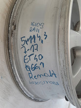 Laden Sie das Bild in den Galerie-Viewer, 1x Alufelge 17 Zoll 7.0&quot; 5x114.3 40ET Glanz Silber 40300JY02B Renault Rim Wheel