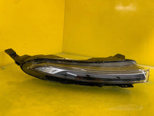 Load image into Gallery viewer, Frontscheinwerfer Hyundai Bayon 92208Q0500 LED Rechts Scheinwerfer Headlight