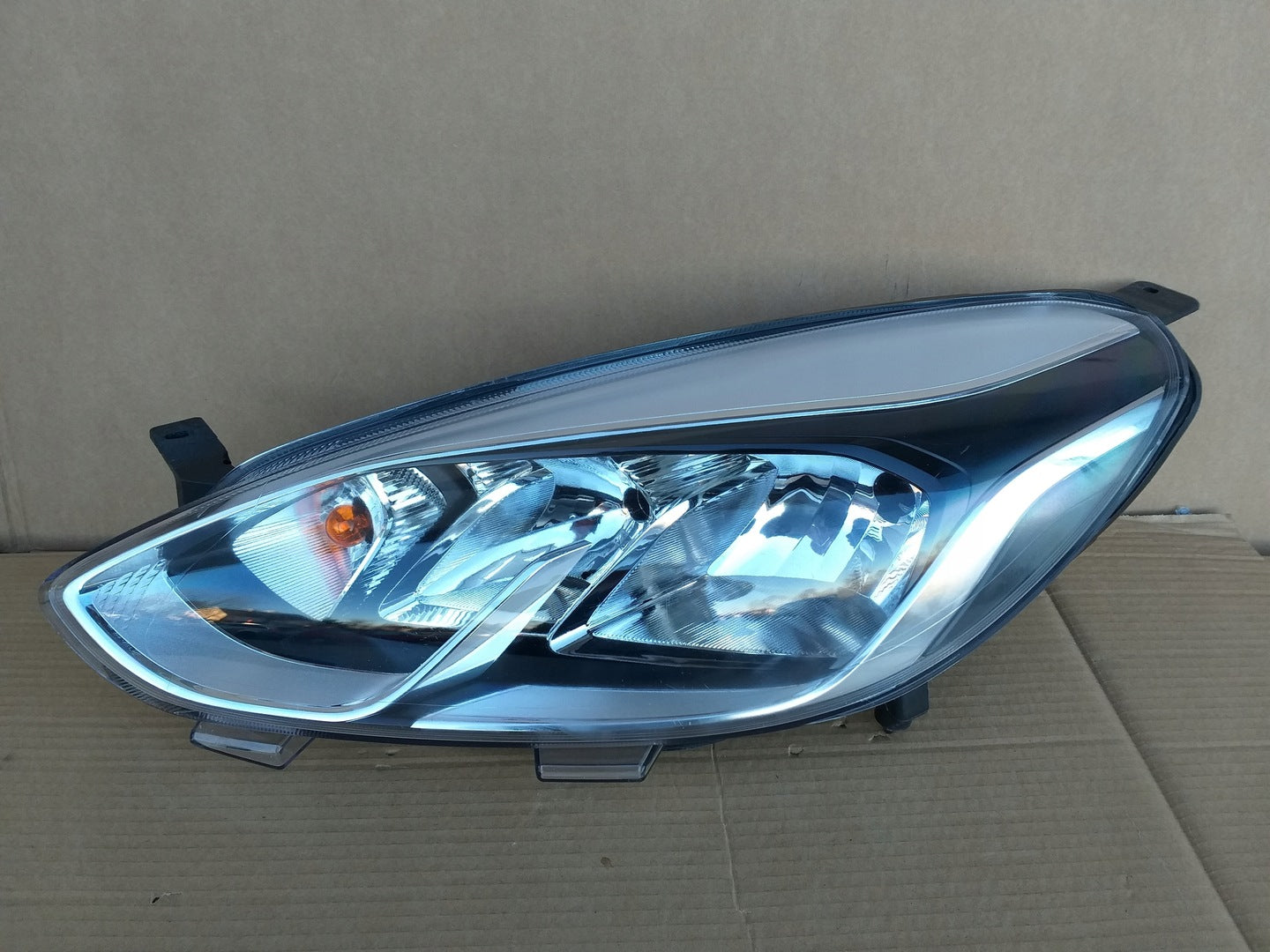 Frontscheinwerfer Ford Fiesta H1BB-13W030 Links Scheinwerfer Headlight SCH7115091323kd