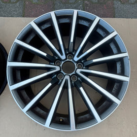 1x Alufelge 19 Zoll 8.5
