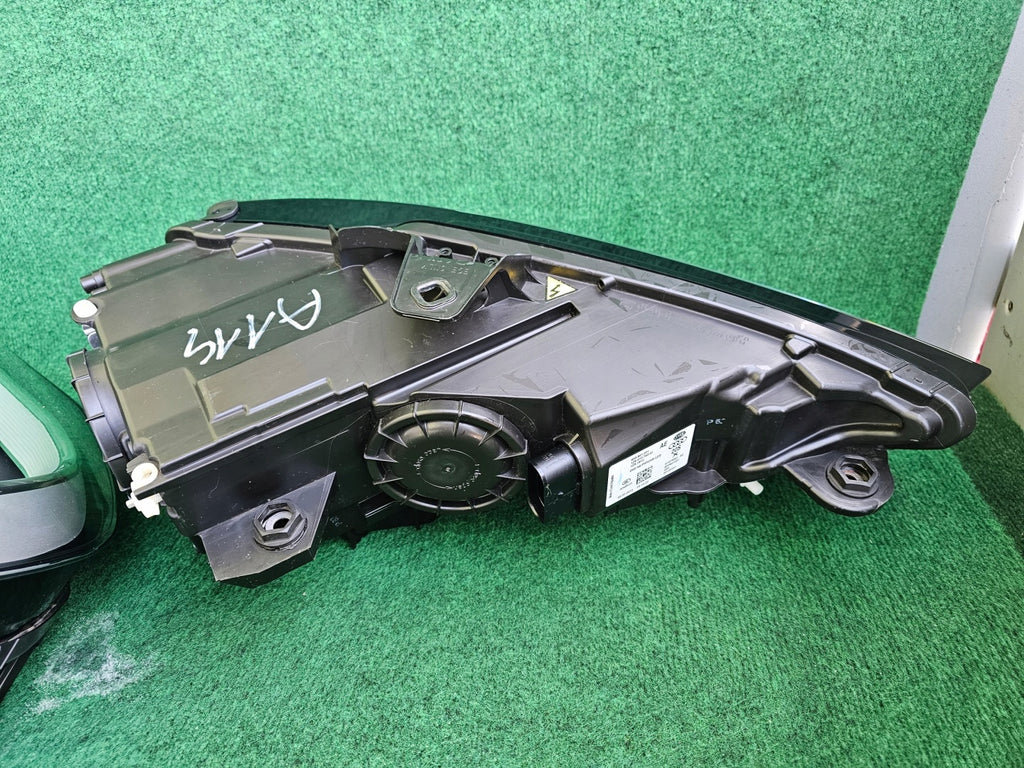 Frontscheinwerfer Audi A3 8V0941031 8V0941032 Ein Satz Scheinwerfer Headlight SCH5750924794va