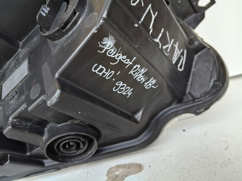 Frontscheinwerfer Peugeot Partner 9816826980 Links Scheinwerfer Headlight SCH4294815226zi