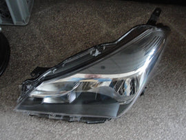 Frontscheinwerfer Toyota Yaris LED Links Scheinwerfer Headlight