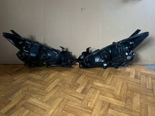 Load image into Gallery viewer, Frontscheinwerfer Mazda 3 Bm BHR151030 BHR151040 Ein Satz Scheinwerfer Headlight SCH1431884689xq