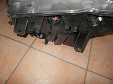 Laden Sie das Bild in den Galerie-Viewer, Frontscheinwerfer BMW X3 F25 7217297 7217298 Xenon Ein Stück (Rechts oder Links) SCH5625392308te