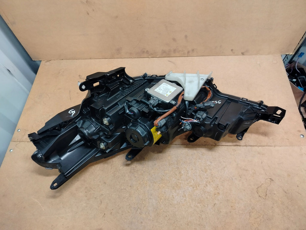 Frontscheinwerfer Citroën C-Crosser Xenon Ein Stück (Rechts oder Links)