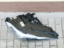 Laden Sie das Bild in den Galerie-Viewer, Frontscheinwerfer BMW X1 F48 7472256-06 LED Rechts Scheinwerfer Headlight SCH8616714889tq