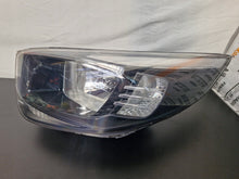 Laden Sie das Bild in den Galerie-Viewer, Frontscheinwerfer Kia Picanto 92101-G60 Links Scheinwerfer Headlight SCH2069458577dq