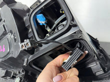 Load image into Gallery viewer, Frontscheinwerfer Mercedes-Benz W205 A205 A2059063104 LED Links Headlight SCH8497617826jq