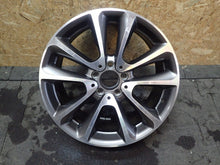 Load image into Gallery viewer, 1x Alufelge 18 Zoll 9.0&quot; 5x112 53ET A2134010400 Mercedes-Benz W213 Rim Wheel