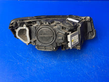 Load image into Gallery viewer, Frontscheinwerfer BMW F07 7199613 Xenon Links Scheinwerfer Headlight SCH7731264084zi