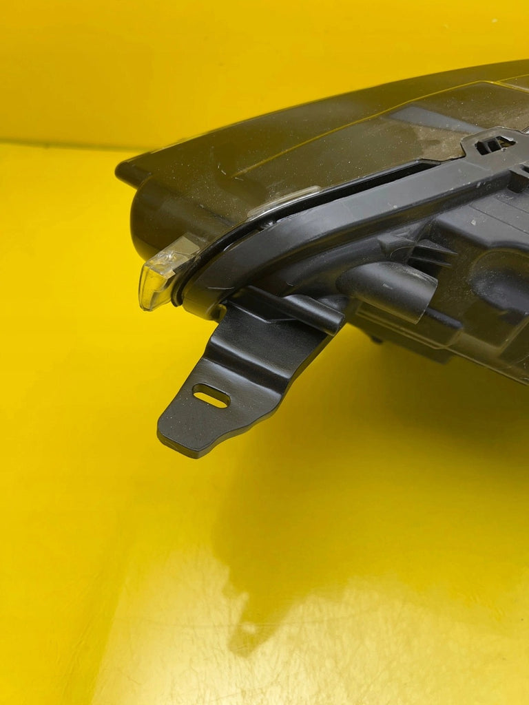 Frontscheinwerfer Ford Ecosport GN15-13D154-DE Xenon Rechts Headlight SCH8905719487ew
