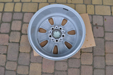Load image into Gallery viewer, 1x Alufelge 16 Zoll 7.0" 5x120 20ET Glanz Silber 6758774 BMW E60 Rim Wheel FEL7156933687rh