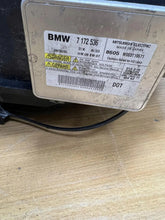 Laden Sie das Bild in den Galerie-Viewer, Frontscheinwerfer BMW 7 D6884 7182139 Ein Satz Scheinwerfer Headlight SCH6357486088ff