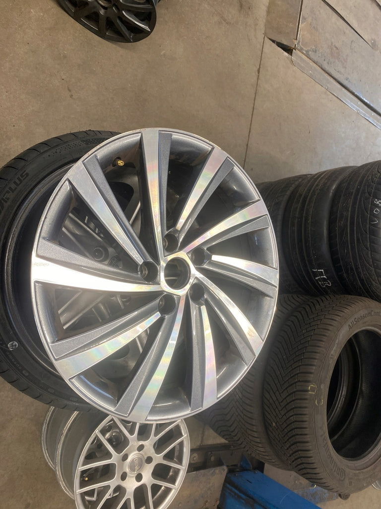 1x Alufelge 18 Zoll 7.5" 5x112 48ET Grau 5E3601025H Skoda 5e3 Rim Wheel