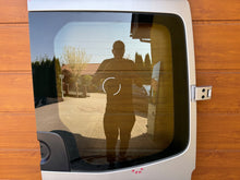 Load image into Gallery viewer, Tür Mercedes-Benz Sprinter A9067402400A9067402400 Hinten Rechts Silber Door Porta