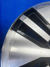 Load image into Gallery viewer, 1x Alufelge 16 Zoll 6.5" 5x112 46ET Silber 5GE601025 VW Golf VII I Rim Wheel FEL1582747672af