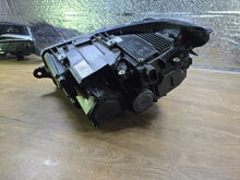 Laden Sie das Bild in den Galerie-Viewer, Frontscheinwerfer VW T6 7L1941036D Rechts Scheinwerfer Headlight SCH6150406008jp