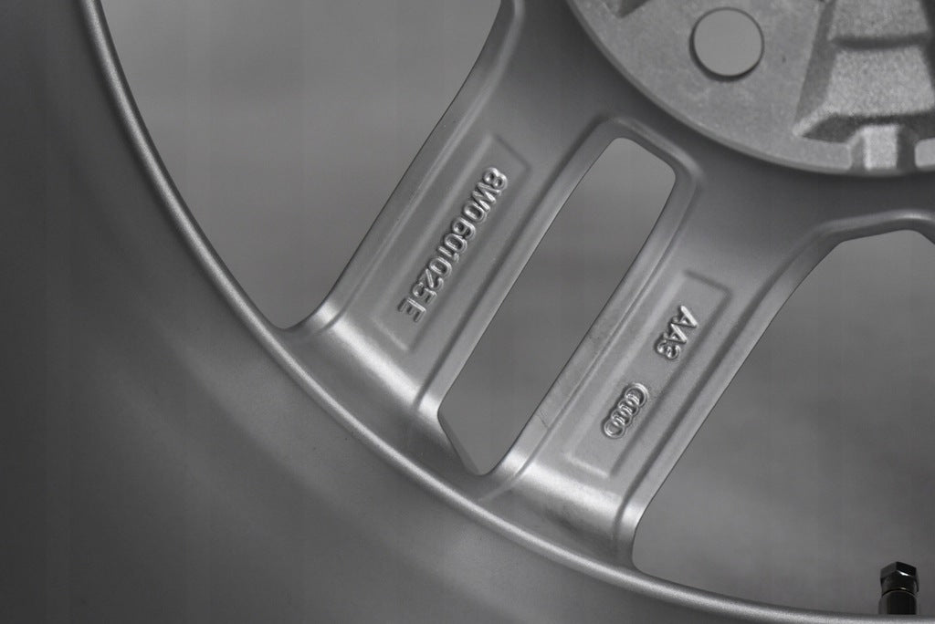 4x Alufelge 17 Zoll 7.5" 5x112 38ET Glanz Silber 8W0601025E Audi A4 B9 Rim Wheel FEL5874051537im