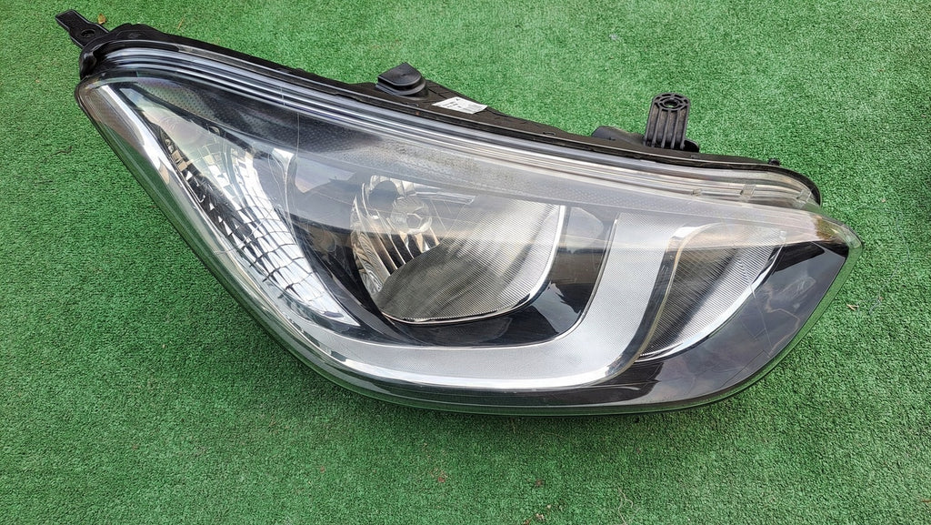 Frontscheinwerfer Hyundai I20 92102-4P800 Rechts Scheinwerfer Headlight