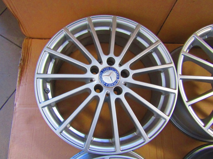 4x Alufelge 18 Zoll 6.5" 5x112 38ET Glanz Silber A1564011900 Mercedes-Benz Gla FEL9380638585zl