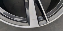 Laden Sie das Bild in den Galerie-Viewer, 1x Alufelge 18 Zoll 8.0" 5x112 46ET Glanz Silber 8Y0601025N Audi A3 Mg Rim Wheel FEL3317956851fi