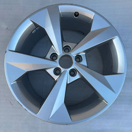 1x Alufelge 18 Zoll 8.0