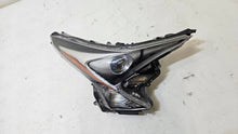Laden Sie das Bild in den Galerie-Viewer, Frontscheinwerfer Toyota 4 Prius PGP4206 Full LED Rechts Scheinwerfer Headlight