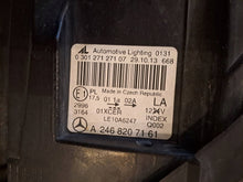 Laden Sie das Bild in den Galerie-Viewer, Frontscheinwerfer Mercedes-Benz W246 0301271271 A2468207161 LE10A6247 Links SCH2286967719il