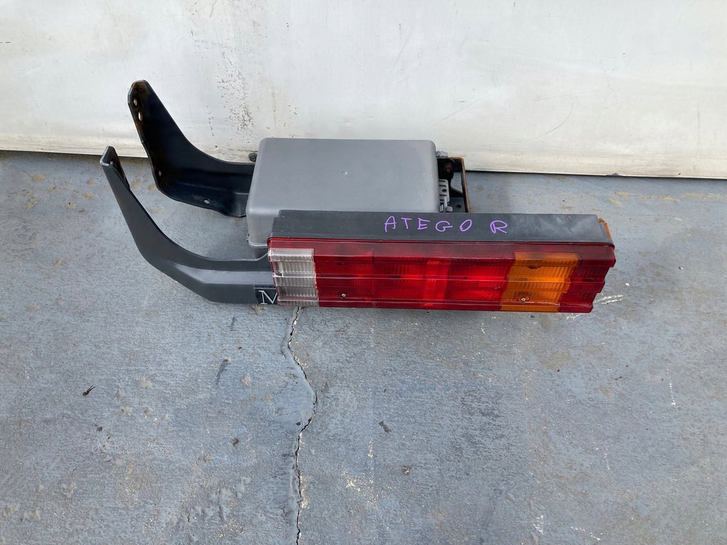 Rückleuchte Mercedes-Benz Ein Stück (Rechts oder Links) Rearlight