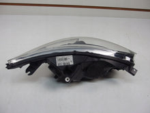 Load image into Gallery viewer, Frontscheinwerfer Renault Captur 260609681R LED Links Scheinwerfer Headlight