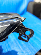 Laden Sie das Bild in den Galerie-Viewer, Frontscheinwerfer VW Golf VIII 5H1941059 Full LED Links Scheinwerfer Headlight SCH8591028186bu